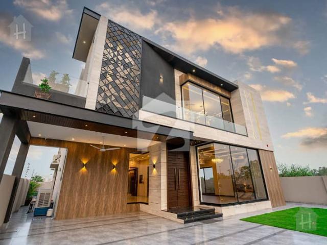 House for sale in لاہور, لاہور ڈویژن