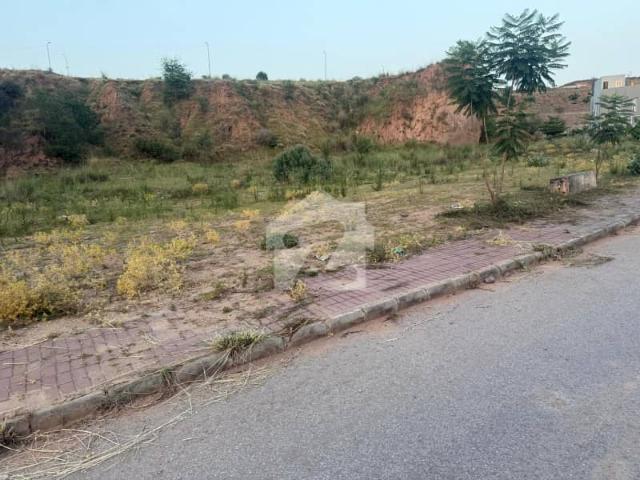 Property for sale in Islamabad