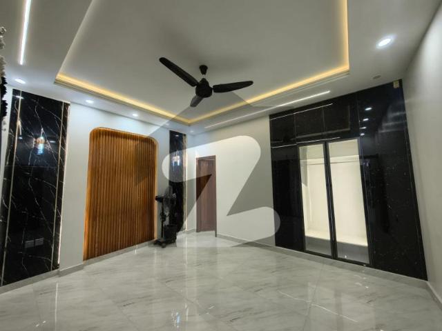 House for sale in Multan, Islamabad Capital Territory
