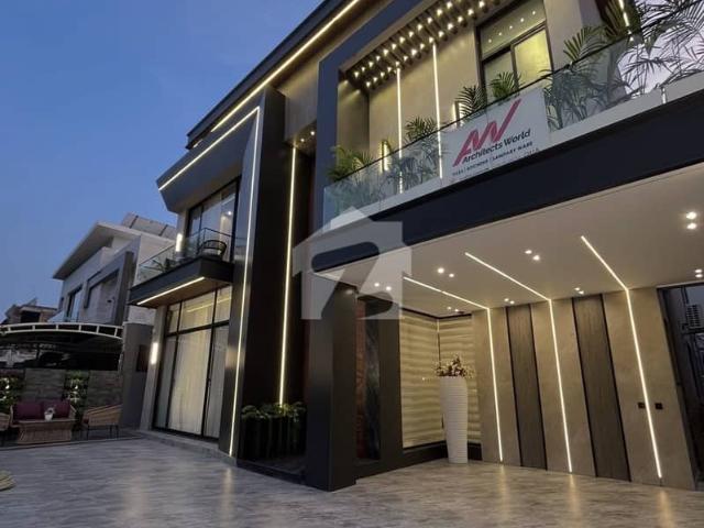House for sale in لاہور, لاہور ڈویژن