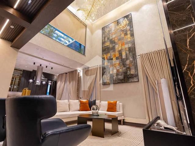 House for sale in لاہور, لاہور ڈویژن