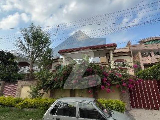 House for sale in Peshawar, North West Frontier Province