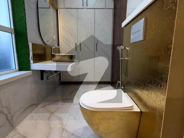 House for sale in تحصیل فیصل آباد شہر, فیصل آباد ڈویژن