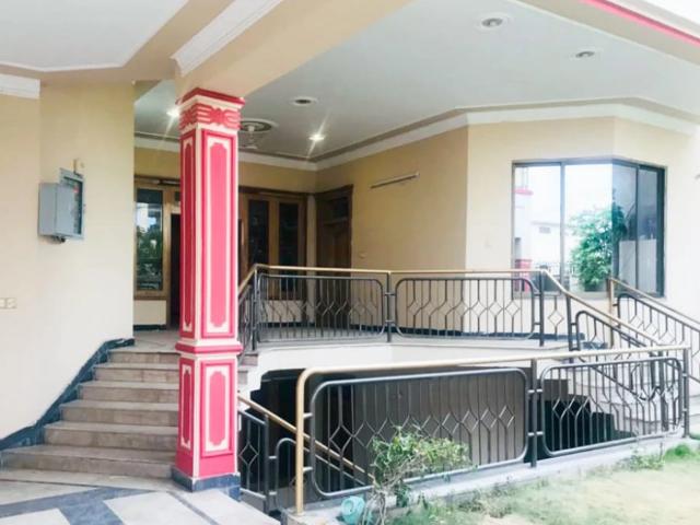 House for rent in Peshawar, North West Frontier Province