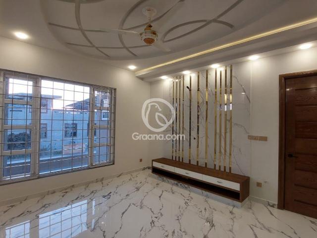 House for sale in Bahria Town Phase 4, Islamabad Capital Territory