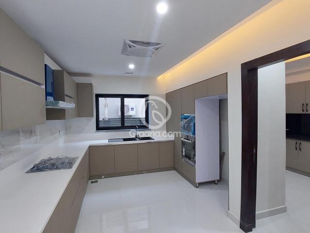House for sale in Bahria Town Phase 4, Islamabad Capital Territory