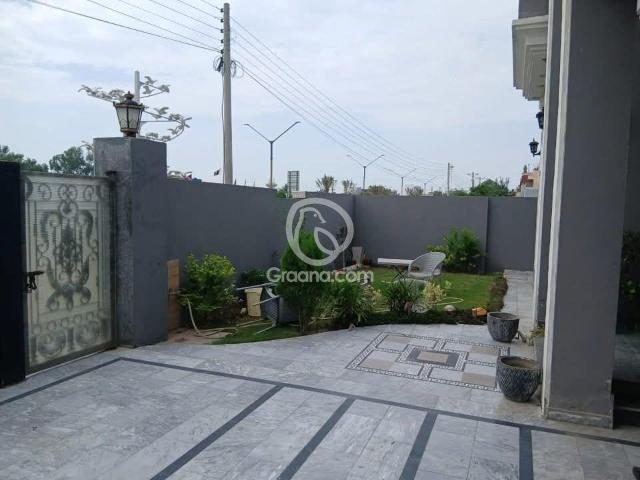 House for sale in Johar Town, Islamabad Capital Territory