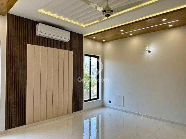 House for sale in Bahria Town Phase 4, Islamabad Capital Territory