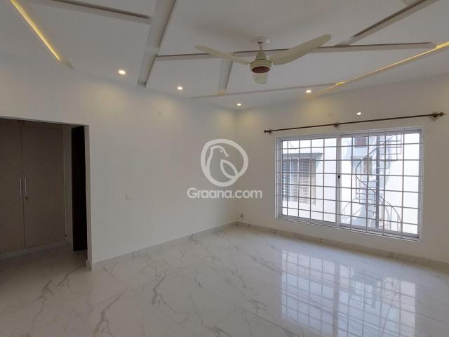 House for sale in Bahria Town Phase 4, Islamabad Capital Territory