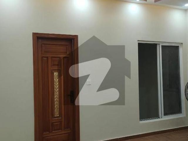House for sale in Faisalabad, Islamabad Capital Territory