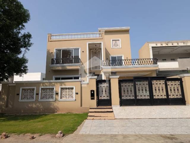 House for sale in لاہور, لاہور ڈویژن