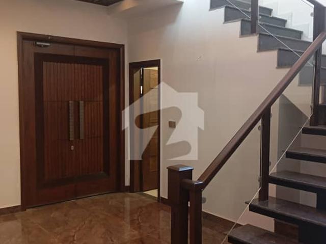House for sale in Faisalabad, Islamabad Capital Territory