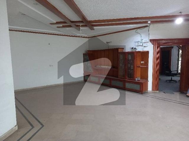 Office for rent in Rawalpindi, Islamabad Capital Territory