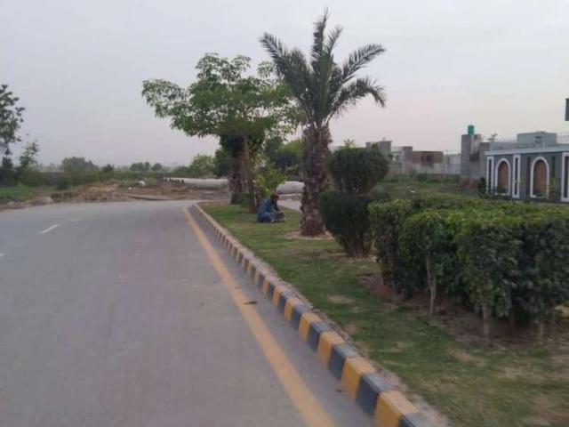 Land for sale in رحمان سٹی فیز 6, فیروزوالہ