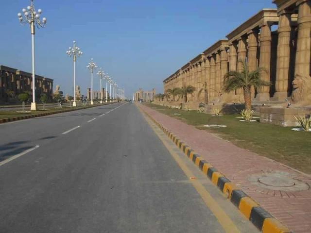 Land for sale in Faisalabad, Islamabad Capital Territory