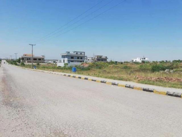 Land for sale in Islamabad