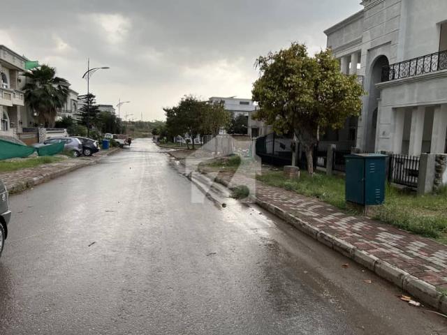 Property for sale in Islamabad