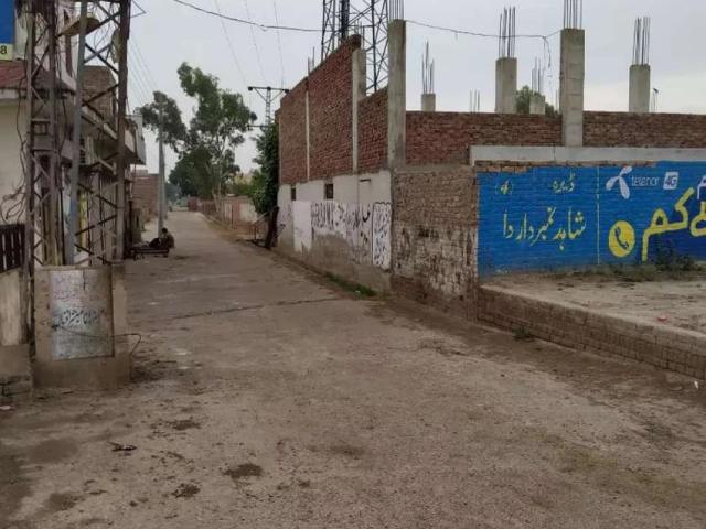 Land for sale in چک بُٹا, لاہور ڈویژن
