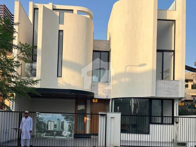 Property for sale in Islamabad