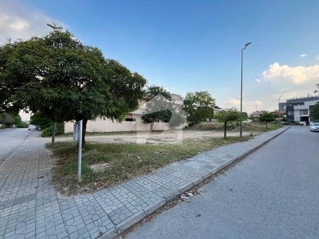 Property for sale in Islamabad