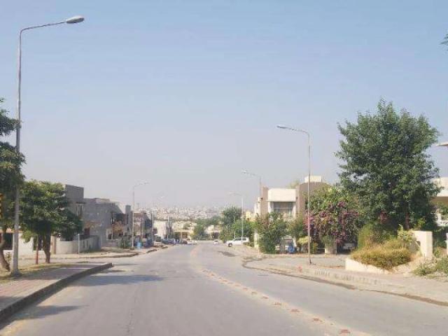 Land for sale in Islamabad