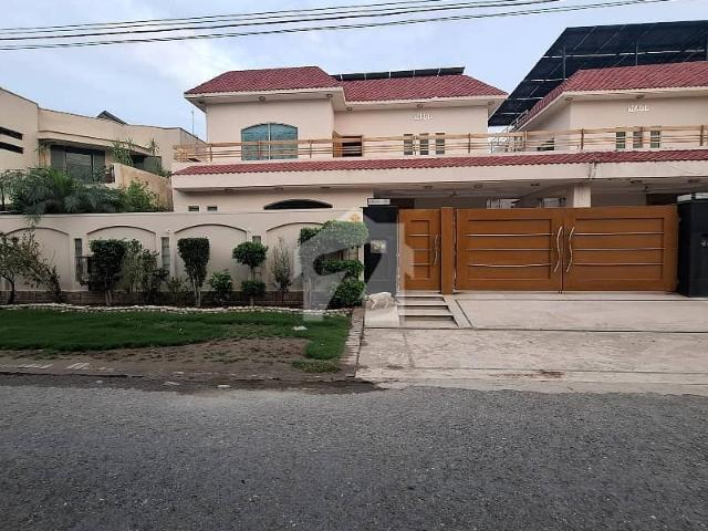 House for sale in لاہور, لاہور ڈویژن
