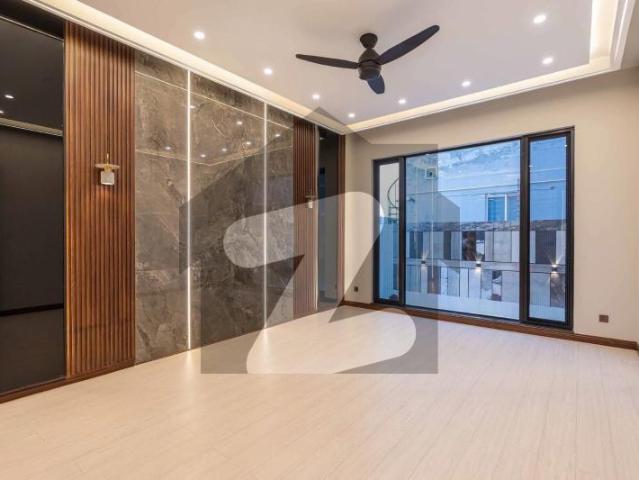House for sale in لاہور, لاہور ڈویژن