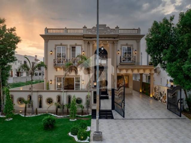 House for sale in لاہور, لاہور ڈویژن