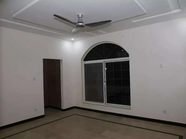 Property for rent in بحریہ انکلیو, زون ۴