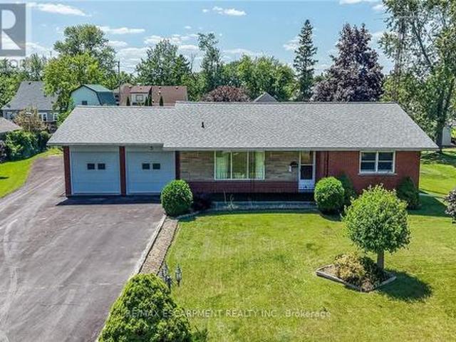 House for sale in Jarvis, Ontario