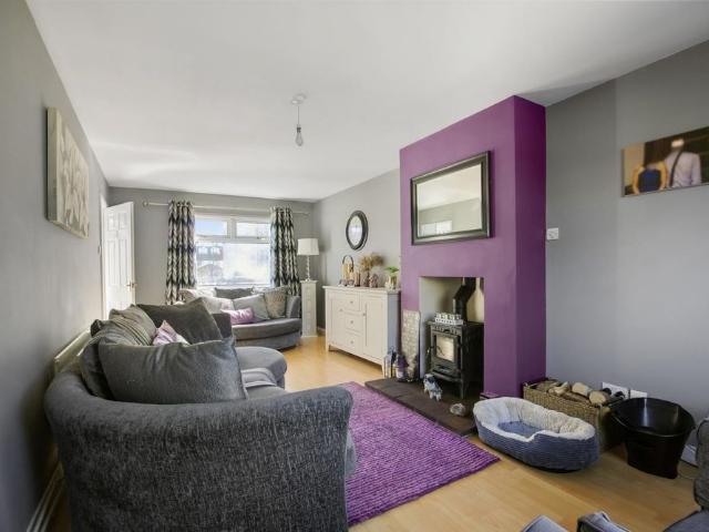 Room to rent in Burnside, County Antrim