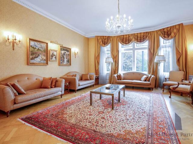 Apartment for rent in South Kensington, Greater London