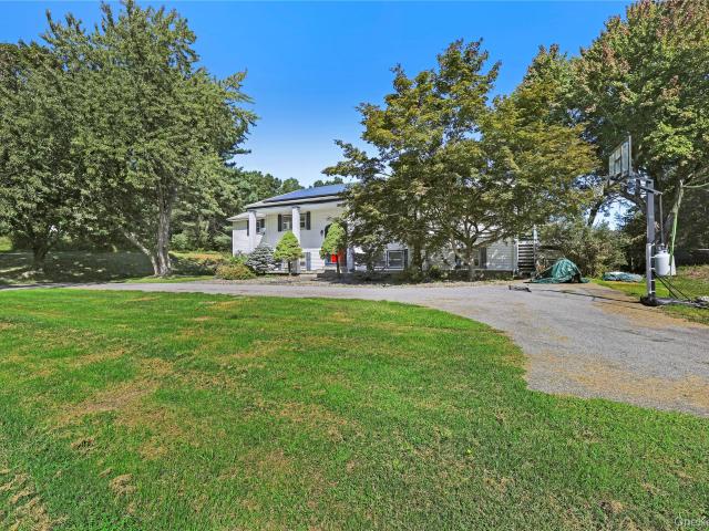 House for sale in Town of Rhinebeck, Dutchess County