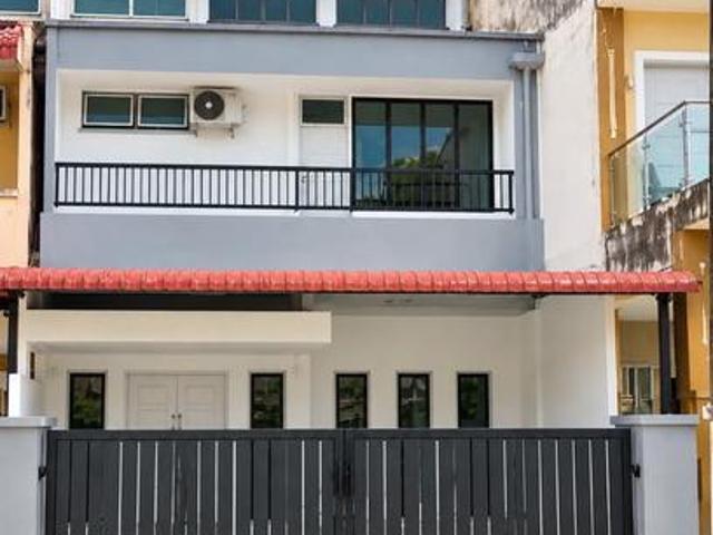 Terraced House for sale in Batu Pahat