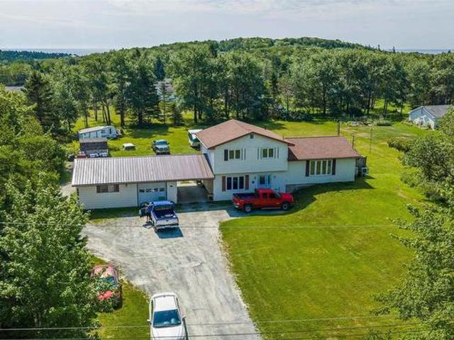 House for sale in Cow Bay, Halifax County