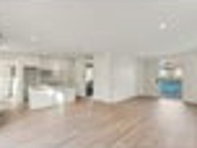 House for sale in Chaslands, Canterbury
