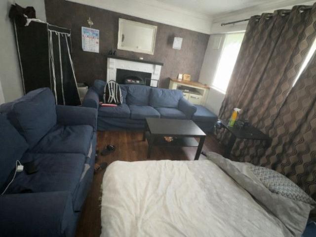 Room to rent in Gaillimh, Connacht