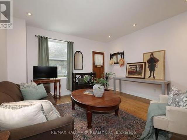 House for sale in Beaches—East York, Toronto