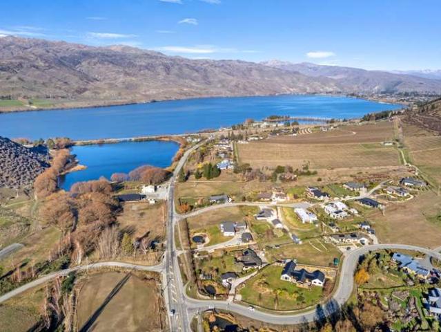 House for sale in Otakou