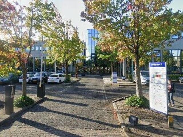 Bedrijfspand te huur in Naarden, Noord Holland