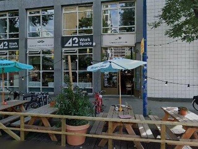 Bedrijfspand te huur in Centrum, Rotterdam