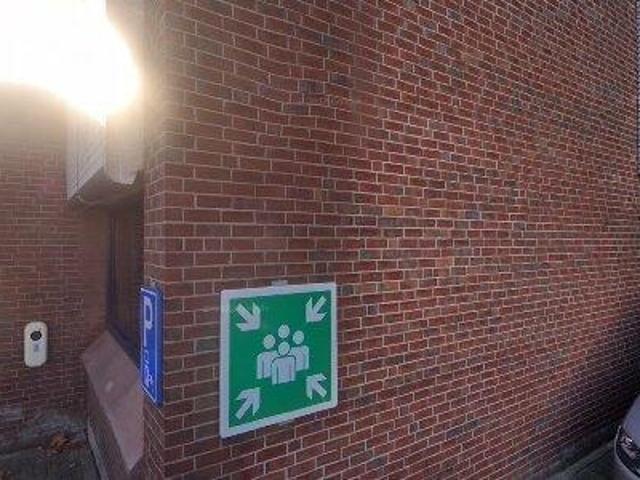 Bedrijfspand te huur in Schiedam, Zuid Holland