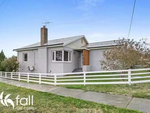 House for rent in Goodwood