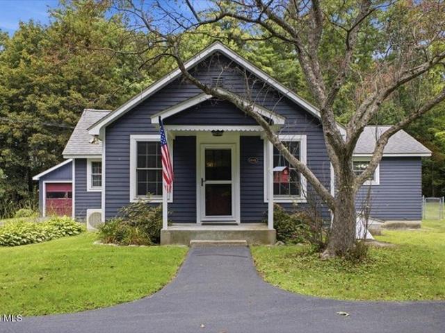 House for sale in Saratoga, New York