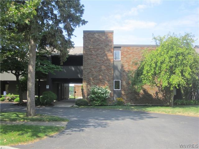 Condo for sale in Niagara, New York