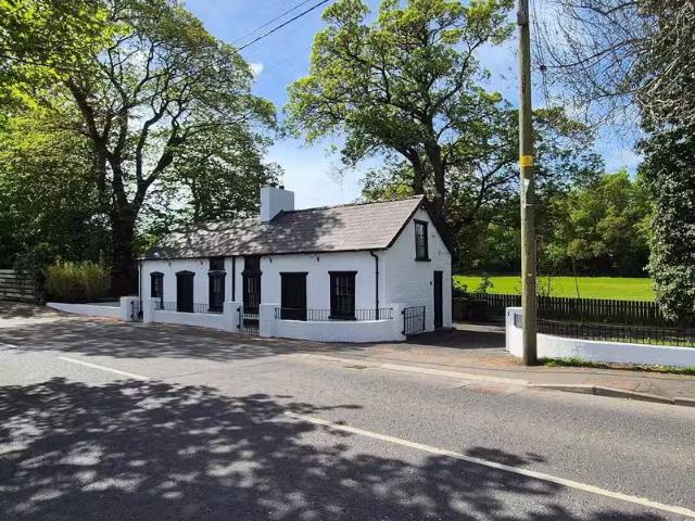 House for sale in Carrickmacross, Ulster
