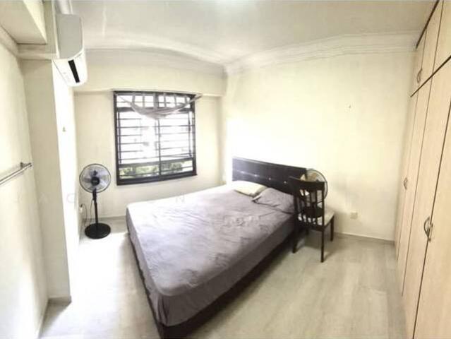 Room for rent
