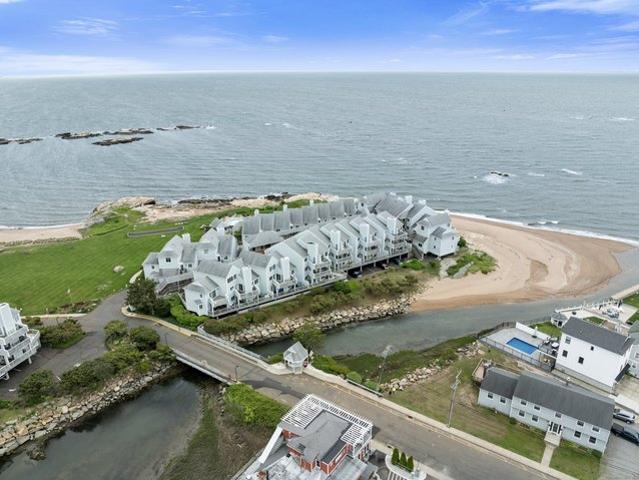 Condo for sale in East Haven, Connecticut