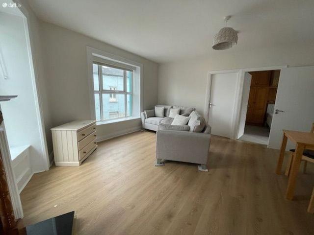 Apartment to rent in Strand, South Tipperary
