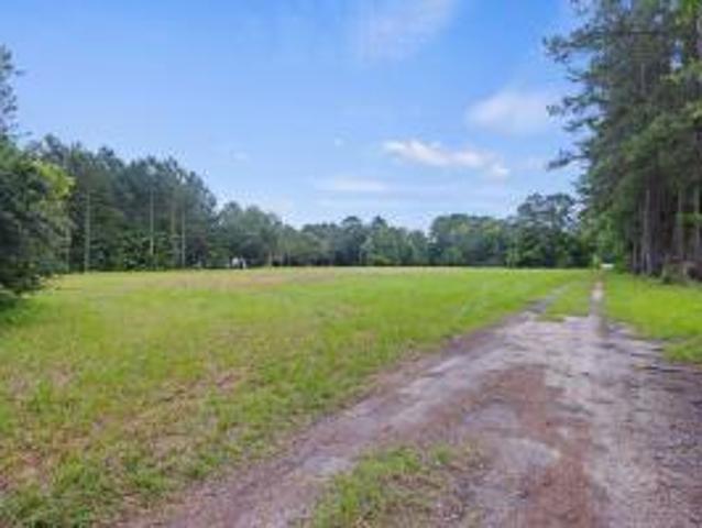 Land for sale in Bonneau, South Carolina